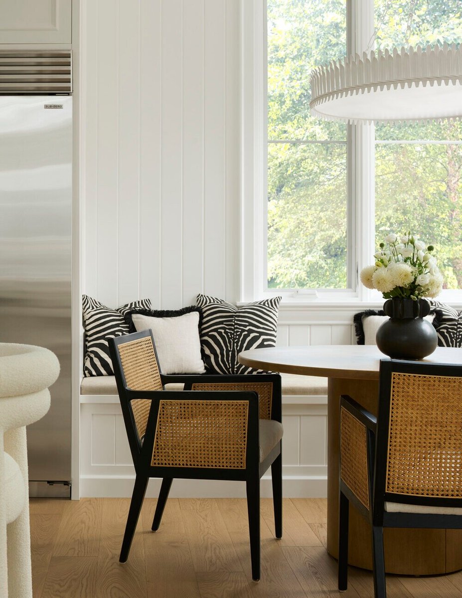 dining-table-chairs-statement-lighting-toronto-severnwoods