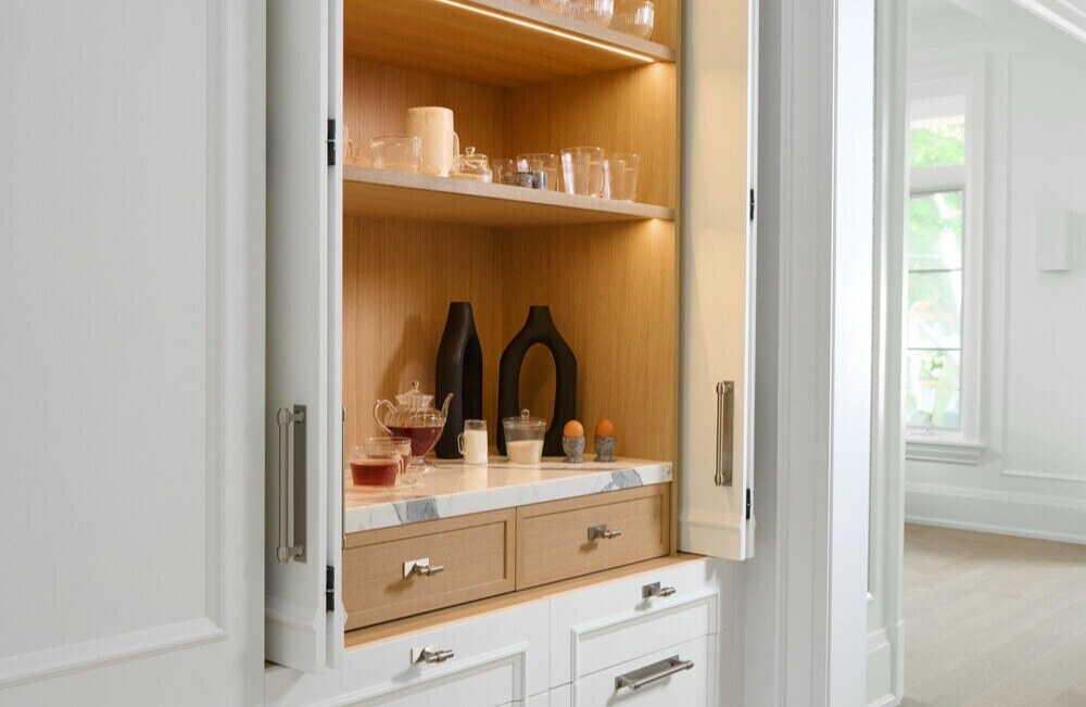 Built-in beverage station with wood interior shelving and task lighting by SevernWoods Fine Homes, Toronto, photographed by Alex Lukey Photography